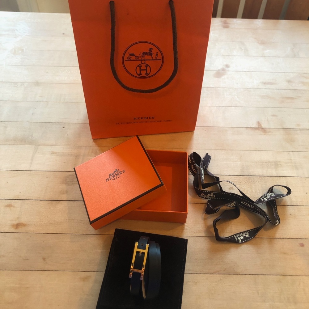 Hermès Hapi 3 bracelet black gold hardware T2